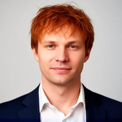 Максим Васильев